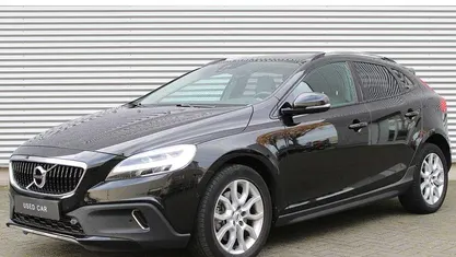 Occasion Volvo V40 153 PK (112 kW) 2019 Zwart Hatchback