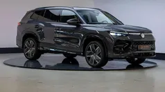 Grijs, metallic lak Nieuw 2025 VW Tayron R-line Edition SUV | € 59.950 (Goede deal)