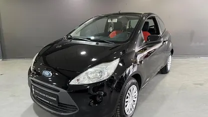 Zwart (metallic) Gebruikt 2009 Ford Ka Trend Hatchback | € 2.750 (Eerlijke prijs)