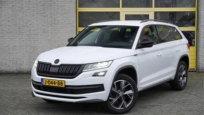 Gebruikt 2020 Skoda Kodiaq Business Line SUV | € 25.950 (Eerlijke prijs)