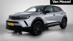 Grijs Gebruikt 2024 Opel Mokka SUV | € 23.940 (Eerlijke prijs)