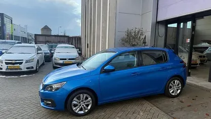 Occasion Peugeot 308 Active 110 PK (80 kW) 2020 Hatchback