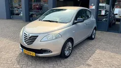 Beige Gebruikt 2011 Lancia Ypsilon Silver Hatchback | € 4.750 (Eerlijke prijs)
