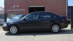 Volvo S40