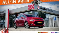 Rood Gebruikt 2015 Citroën C4 Picasso Shine MPV | € 13.885 (Eerlijke prijs)