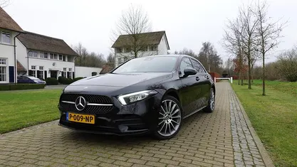 Occasion Mercedes A250 Premium Plus 262 PK (192 kW) 2020 Zwart Hatchback