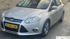 Grijs Gebruikt 2013 Ford Focus Titanium Hatchback | € 3.695 (Super prijs)