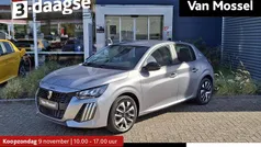 Grijs Gebruikt 2024 Peugeot e-208 Active Hatchback | € 22.440 (Eerlijke prijs)