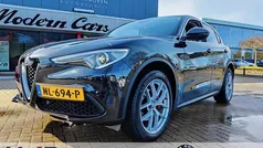 Gebruikt 2017 Alfa Romeo Stelvio SUV | € 23.495 (Eerlijke prijs)