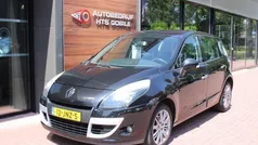 Gebruikt 2009 Renault Scénic III Dynamique MPV | € 3.450 (Eerlijke prijs)