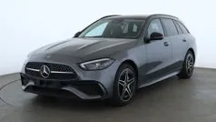 Gebruikt 2024 Mercedes C300 AMG Stationwagen | € 51.945 (Eerlijke prijs)