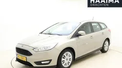 Grijs, metallic lak Gebruikt 2018 Ford Focus Business Edition Stationwagen | € 10.950 (Eerlijke prijs)