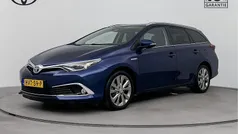Gebruikt 2016 Toyota Auris Hybrid Stationwagen | € 16.745 (Eerlijke prijs)