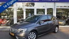 Grijs Gebruikt 2013 Mercedes B180 Prestige MPV | € 12.175 (Eerlijke prijs)