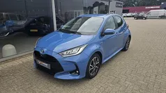 Blauw Gebruikt 2021 Toyota Yaris Hatchback | € 19.950 (Eerlijke prijs)
