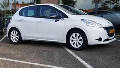 Hatchback Gebruikt 2014 Peugeot 208 Hatchback | € 5.500 (Eerlijke prijs)