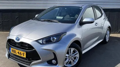 Occasion 2022 Toyota Yaris Hybrid Business Edition Hatchback | € 20.400 (Eerlijke prijs)