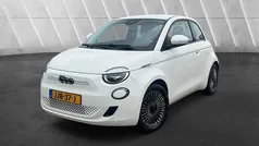 Wit Gebruikt 2022 Fiat 500e Icon Hatchback | € 15.950 (Eerlijke prijs)
