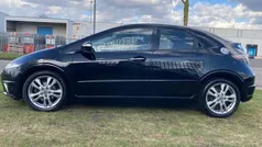 Zwart Gebruikt 2011 Honda Civic Hatchback | € 6.750 (Eerlijke prijs)