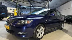 Blauw Gebruikt 2006 Mazda 3 Inclusive Hatchback | € 2.499 (Eerlijke prijs)
