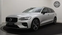 Grijs Gebruikt 2020 Volvo V60 R-Design Stationwagen | € 26.495 (Eerlijke prijs)