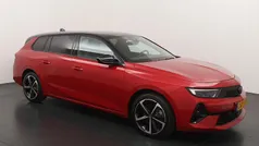 Rood Gebruikt 2024 Opel Astra Stationwagen | € 29.899 (Eerlijke prijs)