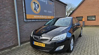 Occasion 2011 Opel Astra Edition Hatchback | € 4.445 (Goede deal)