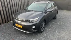 Grijs Gebruikt 2020 Kia Stonic SUV | € 14.950 (Goede deal)
