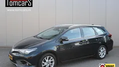 Gebruikt 2016 Toyota Auris Hybrid Stationwagen | € 11.950 (Super prijs)