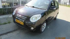 Zwart Gebruikt 2010 Kia Picanto Hatchback | € 2.950 (Eerlijke prijs)