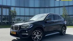 Zwart Gebruikt 2017 BMW X1 Executive SUV | € 23.880 (Eerlijke prijs)