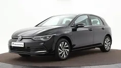 Zwart Gebruikt 2020 VW Golf VIII Style Hatchback | € 21.880 (Eerlijke prijs)