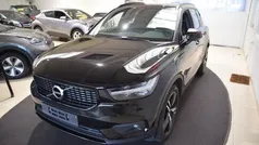 Zwart Gebruikt 2020 Volvo XC40 R-Design SUV | € 32.850 (Eerlijke prijs)