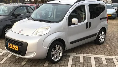 Grijs (metallic) Occasion 2012 Fiat Qubo Dynamic MPV | € 5.950 (Eerlijke prijs)