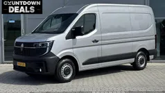 Gebruikt 2025 Renault Master Van | € 47.557 (Eerlijke prijs)