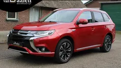 Gebruikt 2018 Mitsubishi Outlander SUV | € 18.950 (Eerlijke prijs)