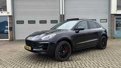 Zwart (metallic) Gebruikt 2018 Porsche Macan SUV | € 49.950 (Eerlijke prijs)