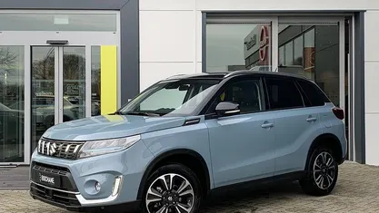 Occasion 2024 Suzuki Vitara Style SUV | € 28.045 (Eerlijke prijs)