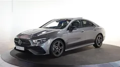 Grijs, metallic lak Nieuw 2025 Mercedes CLA180 AMG line Sedan | € 48.561 (Goede deal)
