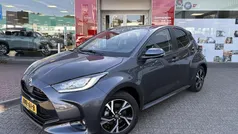 Grijs Nieuw 2025 Toyota Yaris Hatchback | € 27.700 (Eerlijke prijs)