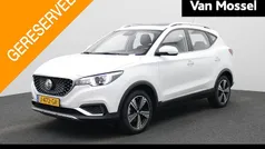 Gebruikt 2020 MG ZS Luxury Sedan | € 13.945 (Goede deal)