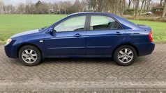 Blauw Gebruikt 2006 Kia Cerato EX Sedan | € 2.150 (Eerlijke prijs)