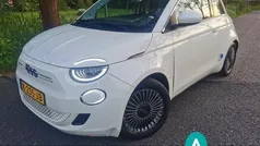 Wit Gebruikt 2020 Fiat 500e Icon Hatchback | € 12.750 (Eerlijke prijs)
