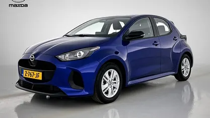 Blauw Gebruikt 2024 Mazda 2 Center-Line Hatchback | € 21.895 (Eerlijke prijs)