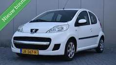 Wit Gebruikt 2011 Peugeot 107 Sportium Hatchback | € 3.250 (Eerlijke prijs)