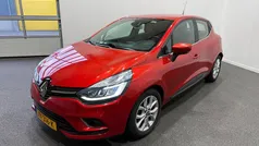 Gebruikt 2018 Renault Clio IV Bose Edition Hatchback | € 12.450 (Eerlijke prijs)