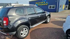 Zwart Gebruikt 2011 Dacia Duster Lauréate SUV | € 6.499 (Eerlijke prijs)