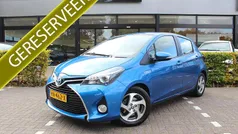 Gebruikt 2015 Toyota Yaris Hybrid Edition Hatchback | € 12.950 (Eerlijke prijs)