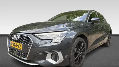 Occasion Audi A3 Sportback e-tron 204 PK (150 kW) 2022 Grijs Hatchback