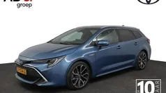 Blauw Gebruikt 2019 Toyota Corolla Executive Stationwagen | € 22.950 (Eerlijke prijs)